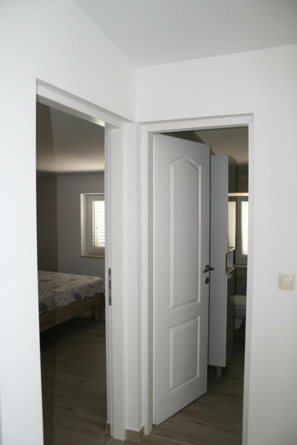 Apartment Aria Banjol 外观 照片